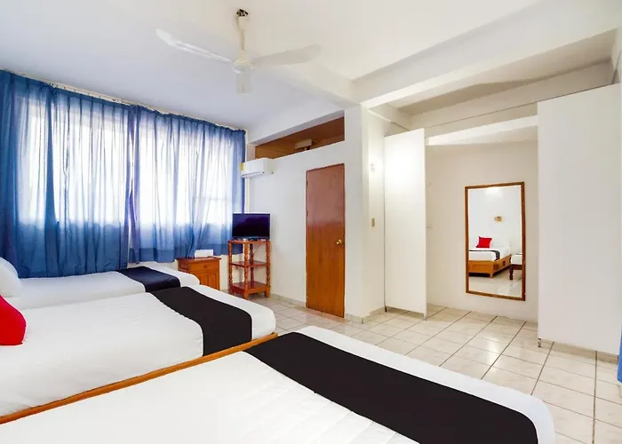 Adelita, 3* Zihuatanejo