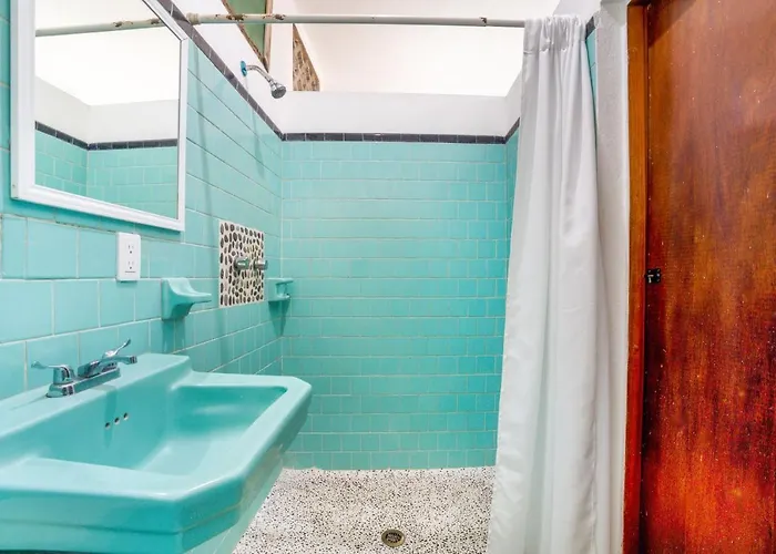 Hotel Adelita, 3*