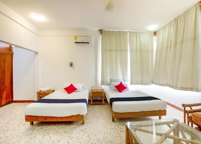 Hotel Adelita, 3*